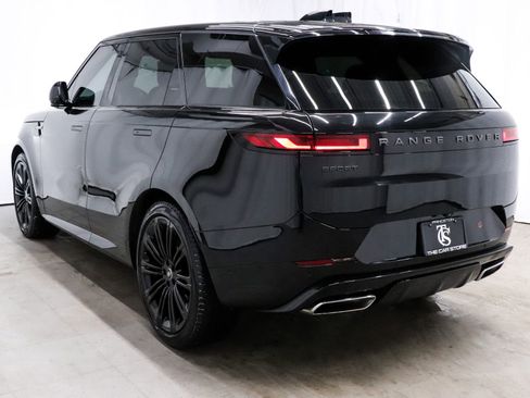 Used 2024 Land Rover Range Rover Sport Dynamic SE image 4