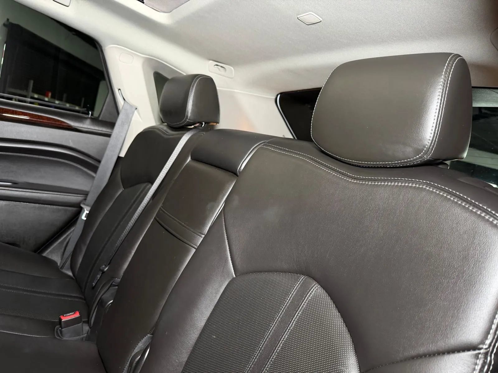 Used 2013 Cadillac SRX Luxury w/ Driver Awareness Package FWD image 20