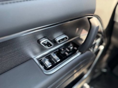 New 2026 Land Rover Range Rover SE AWD/4WD image 15