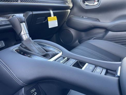 New 2027 Honda HR-V EX-L image 19