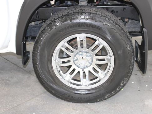 Used 2023 Nissan Frontier PRO-4X w/ Pro-4X Premium Package image 56