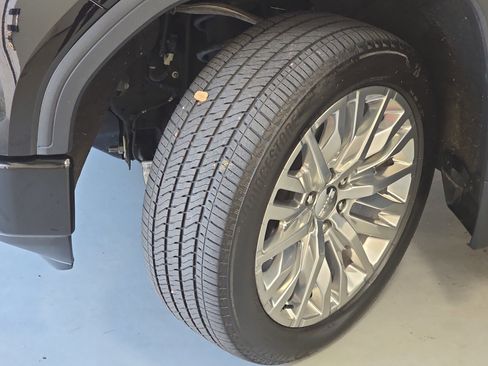 Used 2019 GMC Sierra 1500 Denali w/ Denali Ultimate Package image 32