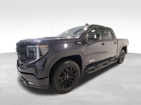 Used 2024 GMC Sierra 1500 Elevation w/ Elevation Premium Package AWD/4WD image 8