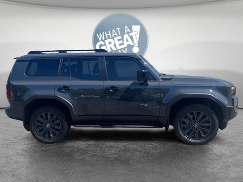 Used 2025 Toyota Land Cruiser w/ Premium Package AWD/4WD image 2