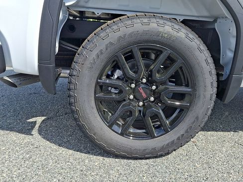 New 2026 GMC Sierra 1500 Elevation AWD/4WD image 5