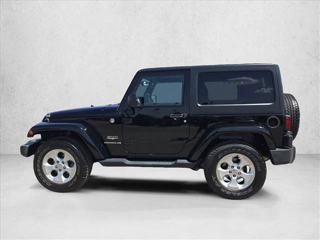 Used 2014 Jeep Wrangler Sahara w/ Connectivity Group AWD/4WD image 9