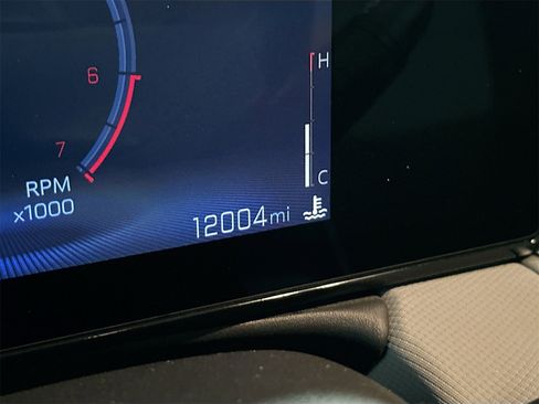 Used 2024 Chevrolet TrailBlazer LT w/ Convenience Package image 12