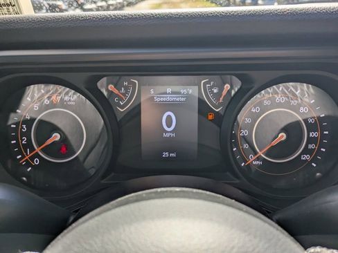 New 2025 Jeep Gladiator Sport image 23