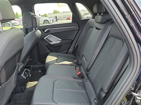 Certified 2025 Audi Q3 2.0T Premium w/ Convenience Package AWD/4WD image 12