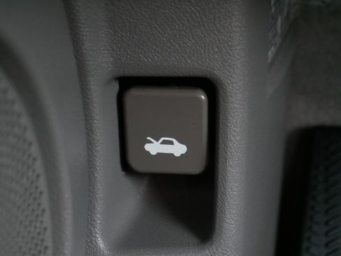 Used 2010 Honda Civic LX image 31