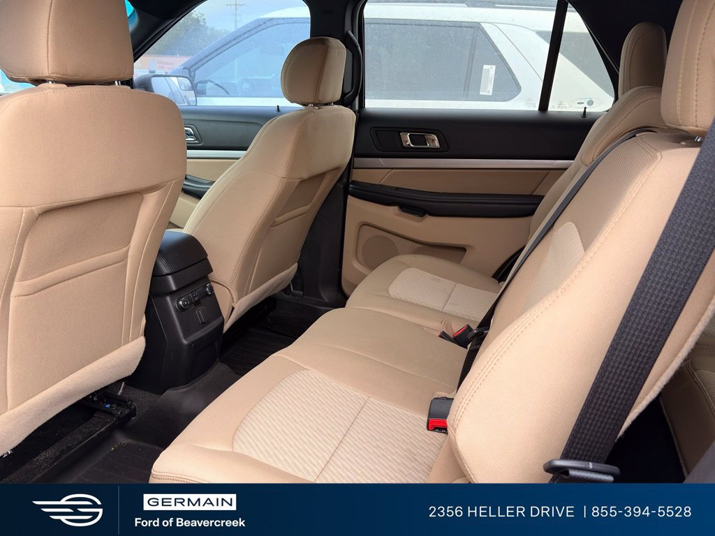 Used 2016 Ford Explorer 4WD image 3