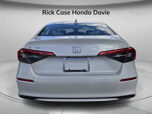Certified 2024 Honda Civic LX image 6