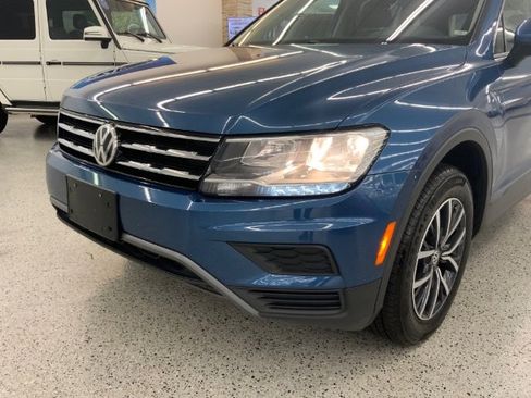 Used 2019 Volkswagen Tiguan SE image 38