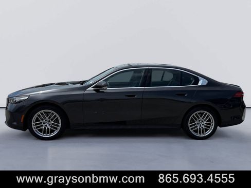 Used 2025 BMW 540i xDrive AWD/4WD image 6