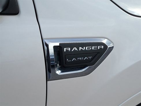 Used 2019 Ford Ranger Lariat w/ Trailer Tow Package image 8