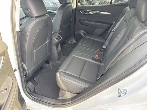 Used 2025 Buick Envision Preferred image 15