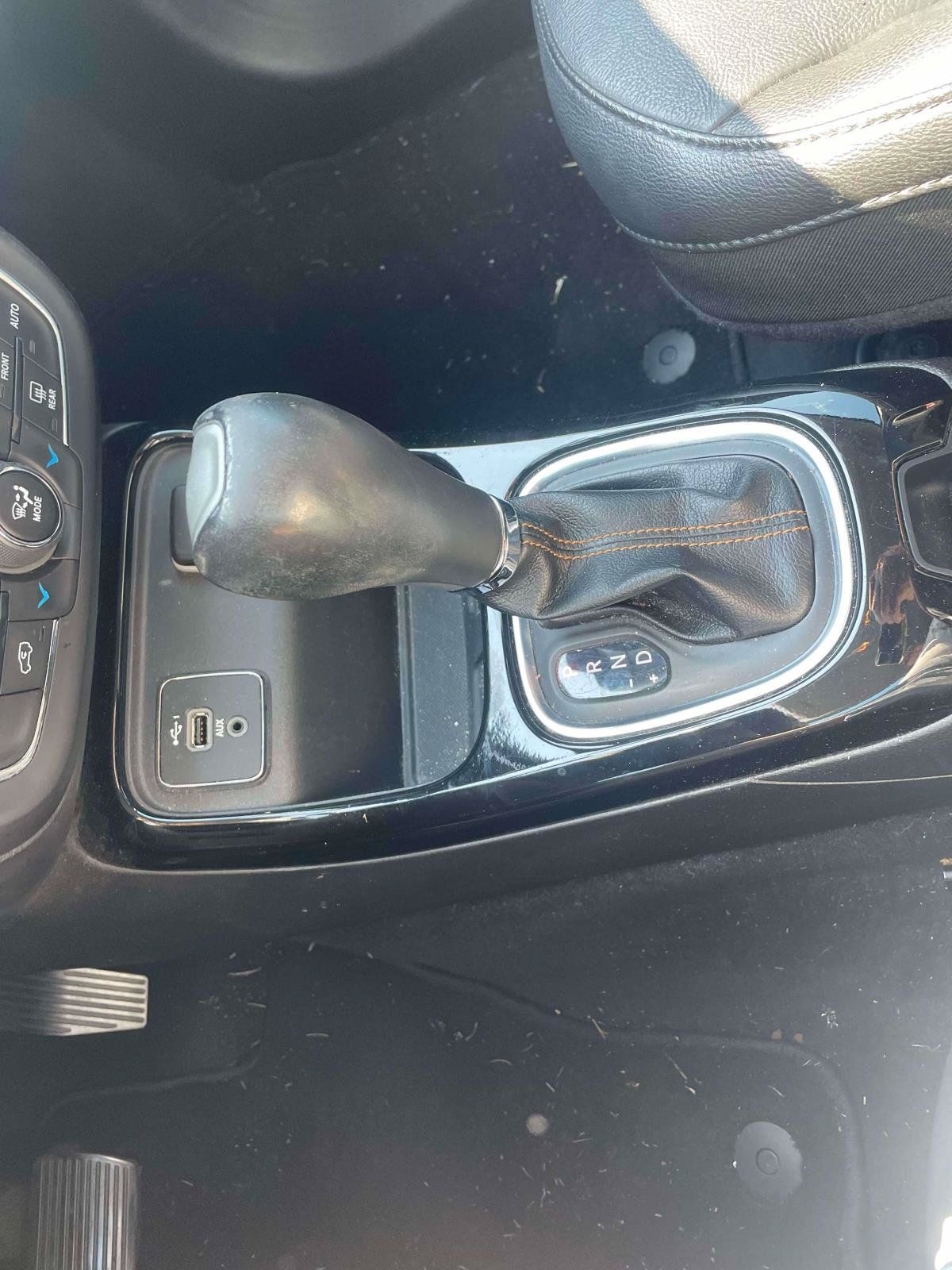 Used 2019 Jeep Compass Limited FWD image 17