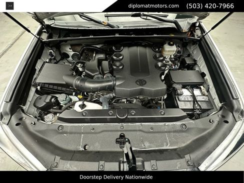 Used 2020 Toyota 4Runner TRD Off-Road image 44