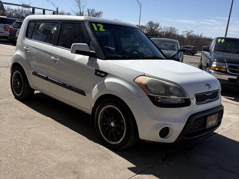 Used 2012 Kia Soul image 2