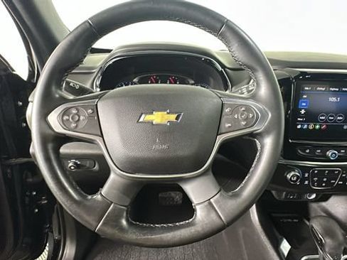 Used 2023 Chevrolet Traverse LT AWD/4WD image 14