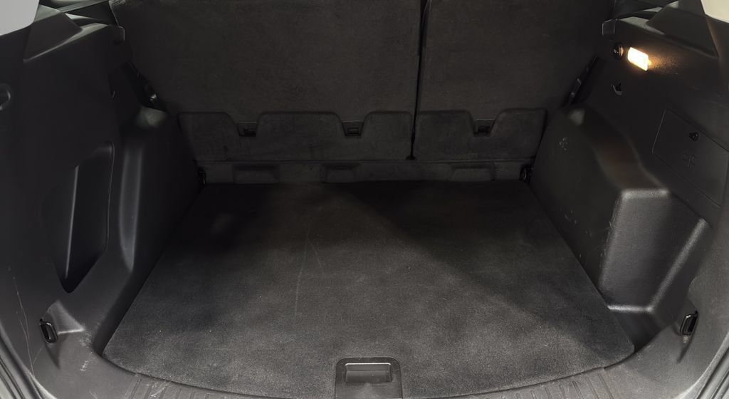 Used 2019 Ford Escape SE w/ SE Sport Appearance Package AWD/4WD image 7