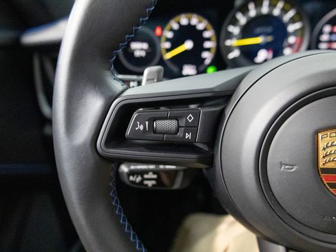 Certified 2022 Porsche 911 GT3 RWD image 29