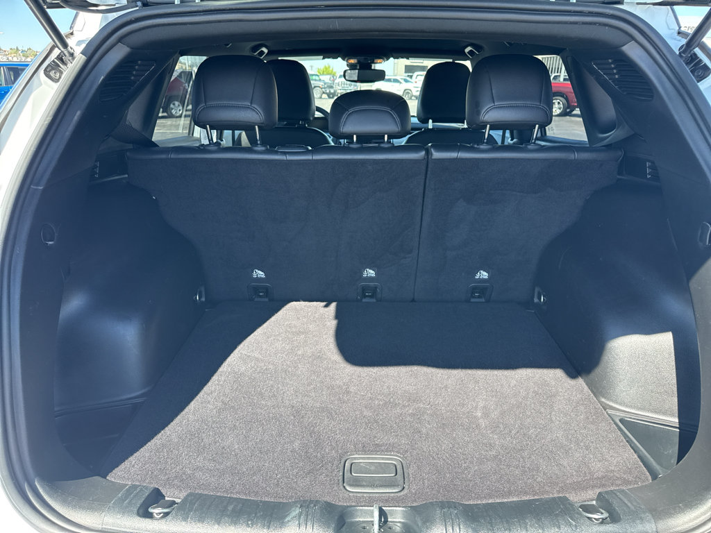 Certified 2025 Jeep Compass Limited AWD/4WD image 11