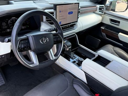 Used 2024 Toyota Sequoia Capstone AWD/4WD image 9