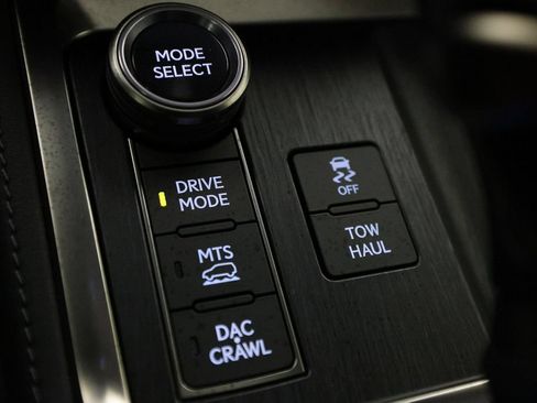 Used 2026 Lexus GX 550 AWD/4WD image 24