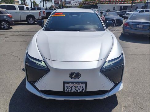 Used 2024 Lexus RZ 300e Premium w/ Accessory Package (Z1) FWD image 19