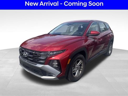 Used 2026 Hyundai Tucson SE FWD image 1
