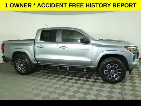Used 2024 Chevrolet Colorado Z71 w/ Z71 Convenience Package 2 AWD/4WD image 2