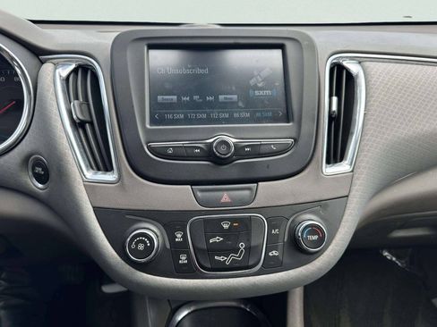Used 2016 Chevrolet Malibu LT FWD image 26