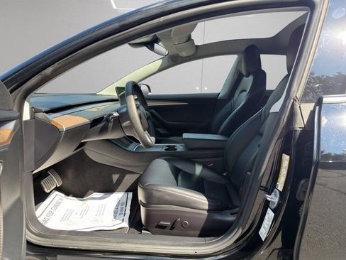 Used 2022 Tesla Model 3 Performance AWD/4WD image 9