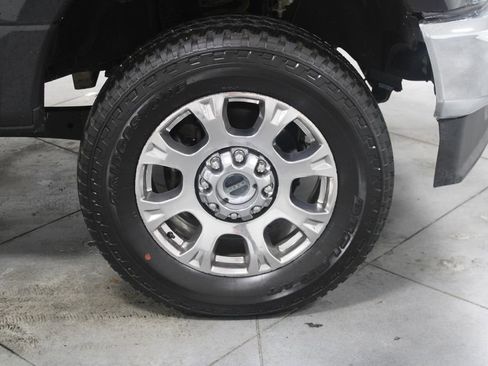 Used 2022 Ford F250 King Ranch w/ King Ranch Ultimate Package image 16