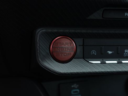 Used 2024 Ford Mustang Premium image 27