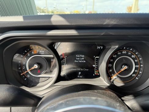 New 2025 Jeep Wrangler Sahara w/ Technology Group image 18