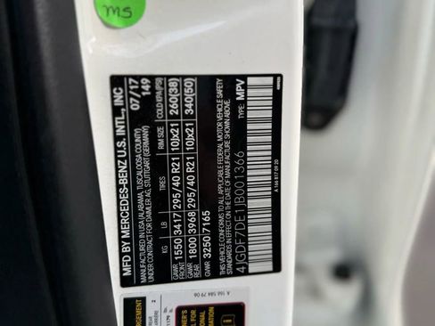 Used 2018 Mercedes-Benz GLS 550 4MATIC image 36