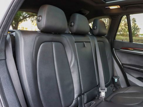 Used 2017 BMW X1 xDrive28i image 18