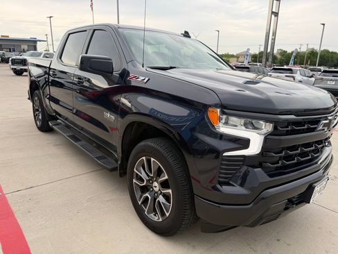Used 2022 Chevrolet Silverado 1500 RST AWD/4WD image 5