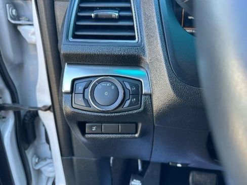 Used 2019 Ford Explorer XLT w/ Equipment Group 202A image 23