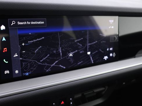 Used 2024 Porsche Cayenne Coupe image 13