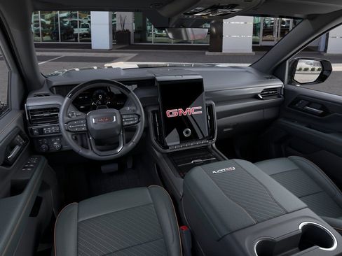New 2026 GMC Yukon XL AT4 AWD/4WD image 15