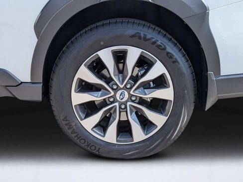 Certified 2025 Subaru Outback Limited w/ Popular Package #2 AWD/4WD image 11