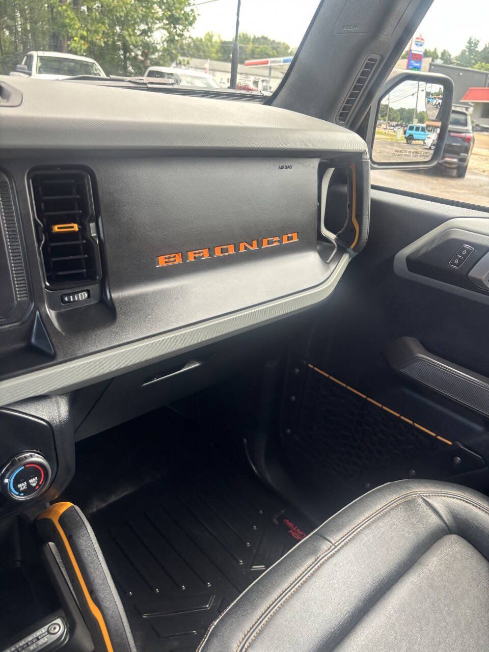 Used 2021 Ford Bronco Badlands w/ Sasquatch Package AWD/4WD image 23