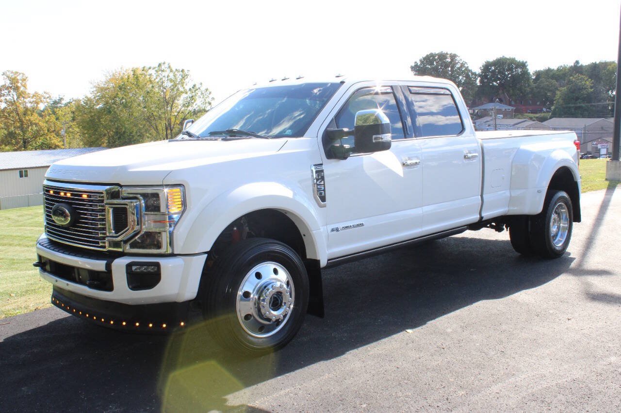 Used 2022 Ford F450 Platinum AWD/4WD image 3