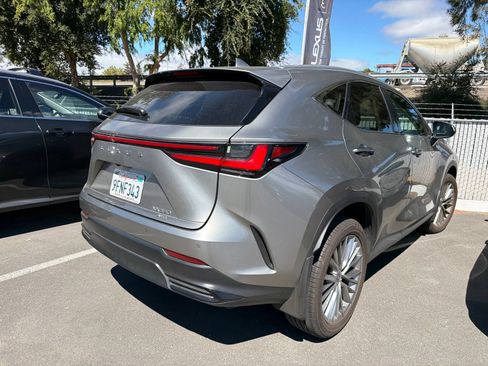 Used 2023 Lexus NX 350 AWD image 2