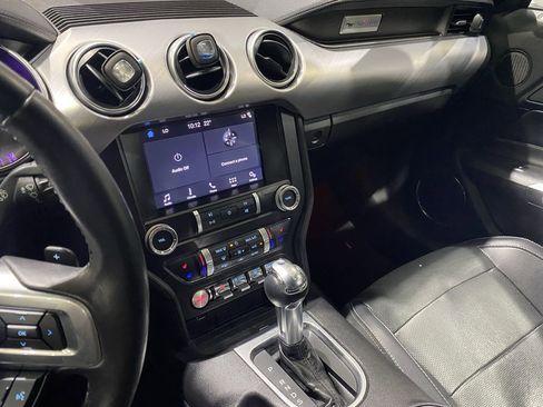 Used 2019 Ford Mustang Premium RWD image 7