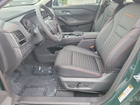 New 2026 Nissan Rogue SV w/ Rock Creek Premium Package AWD/4WD image 20