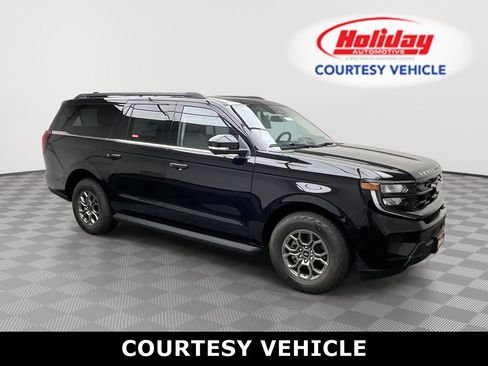 Used 2026 Ford Expedition Max Active AWD/4WD image 1